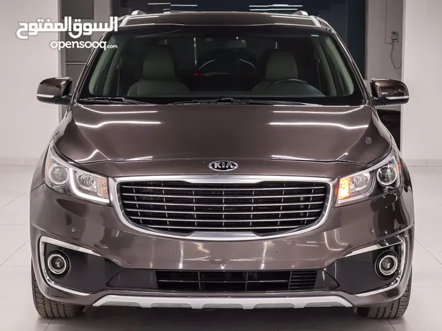 Used Kia Sedona in Muscat
