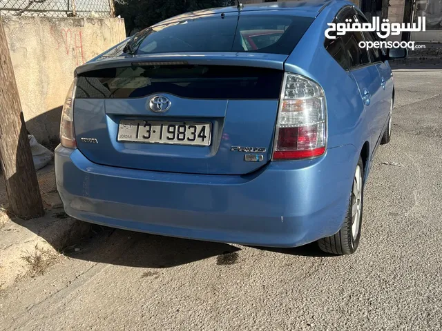 Used Toyota Prius in Amman