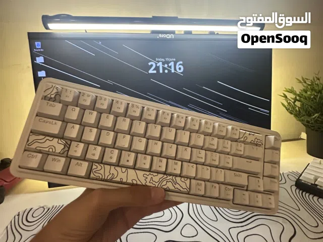 كيبورد (redragon novak709w) للبيع