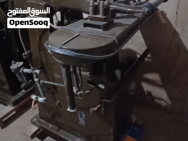 للبيع مكبس بخار كاوية وطني مستعمل