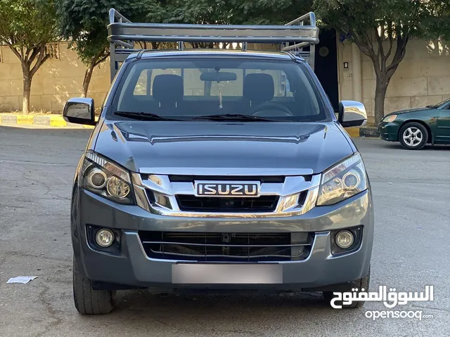 Used Isuzu D-Max in Amman