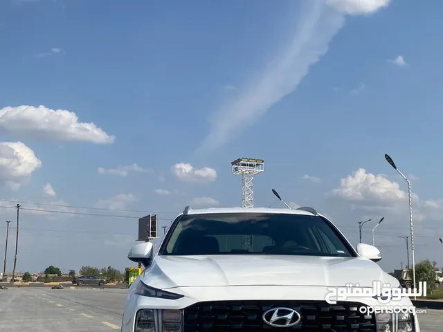 Used Hyundai Santa Fe in Basra