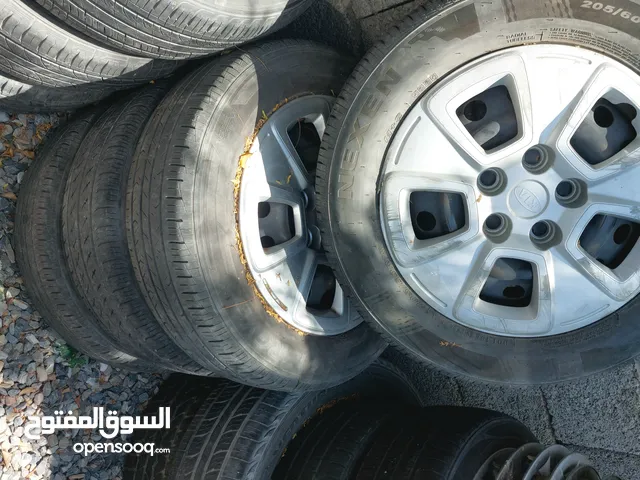 سيرية قومات و ديسكوات