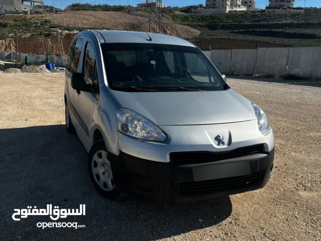 بيجو بارتنر 2015