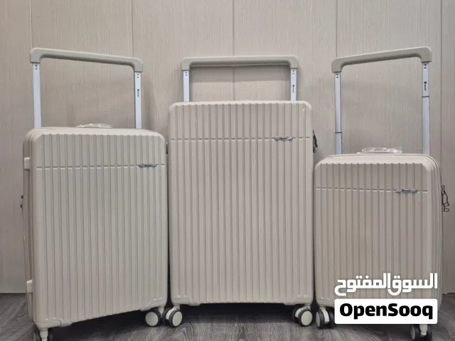 طقم شنط سفر وزهبة عرايس (4 قطع) ضد الكسر  توصيل سريع في عمان
