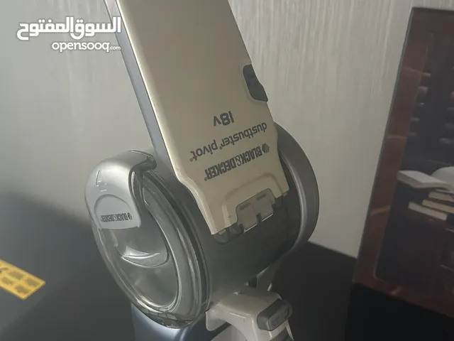Black+Decker DustBuster Pivot, specifically the 18V cordless handheld vacuum cleaner