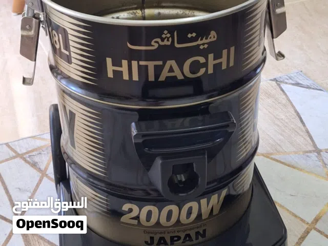 مكنسة  كهربائية هيتاشي 2000 Watt بحالة جيدة بحاجة إلى ماتور مع كامل اغراضها
