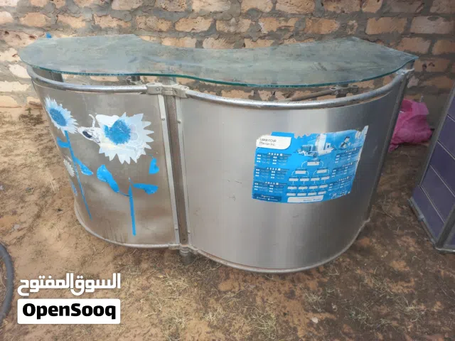 طاولة بنك سلستين