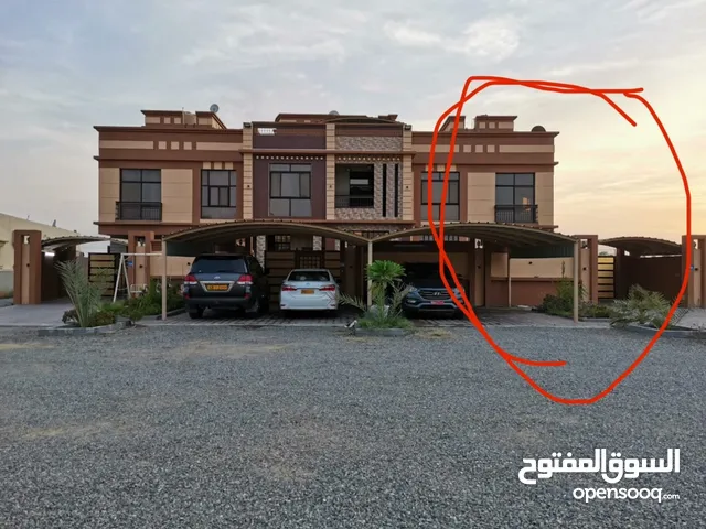 0 m2 4 Bedrooms Villa for Rent in Al Batinah Sohar