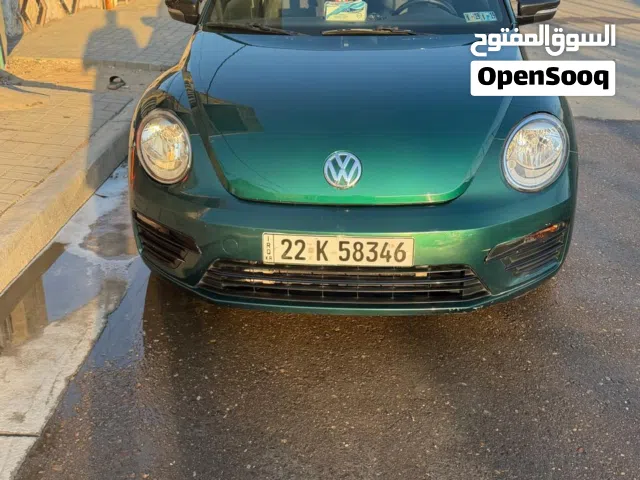 السلام عليكم  فولكس واكن (بيتل) لون مميز زيتوني مديل السياره 2018 حادث جاملغ خلفي وشوي بالصنودوق الم