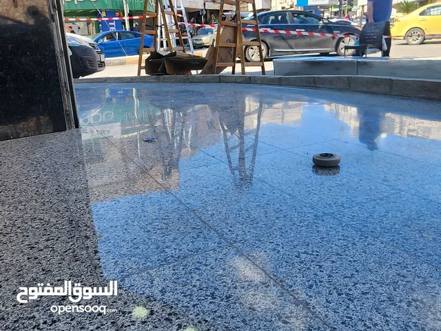 جلي وتنعيم وتلميع جميع انواع الرخام والغرانيت والبازلت وتنظيف السيراميك بأنواعه وجلي الخراسانات