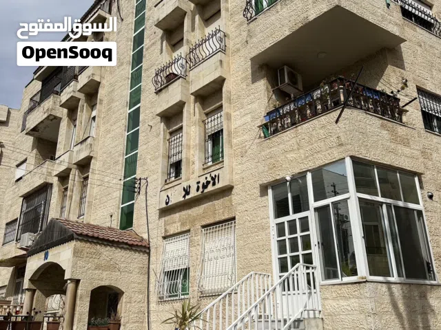 200 m2 3 Bedrooms Apartments for Sale in Amman Daheit Al Rasheed