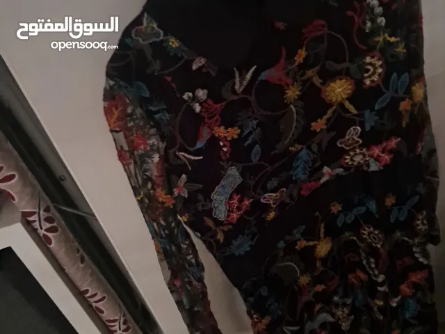 فساتين قصيرة بحاله ممتازه جدا  اي فستان ب10 دنانير