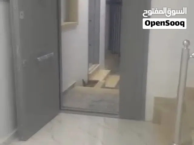 350 m2 4 Bedrooms Villa for Rent in Tripoli Al-Serraj