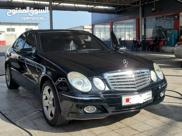 مرسيدس بنز E280 W211 6 سلندر ممشاه 158 الف فقط! نظيف جداً استعمال شخصي يومي