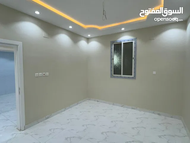 180 m2 5 Bedrooms Apartments for Rent in Tabuk Al Qadsiah 2