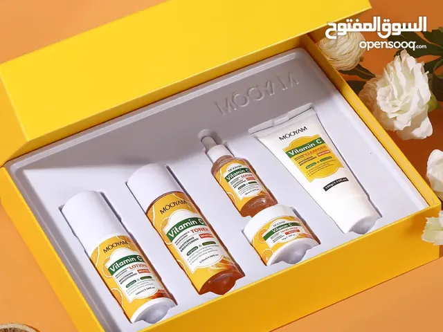 مجموعة العناية بالبشرة MOOYAM بفيتامين C
