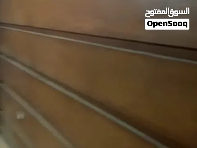 دور أول إداري بالقرب من مترو الدقي 160م / 4 غرف موقع مميز بالقرب من جميع الخدمات