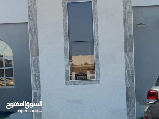 مقاول قرميد وحجر اكواخ خشبية صيانة مباني