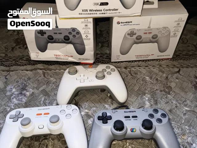 Hall effect wireless and wired controllers for sale