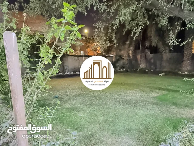 670 m2 4 Bedrooms Townhouse for Rent in Basra Juninah