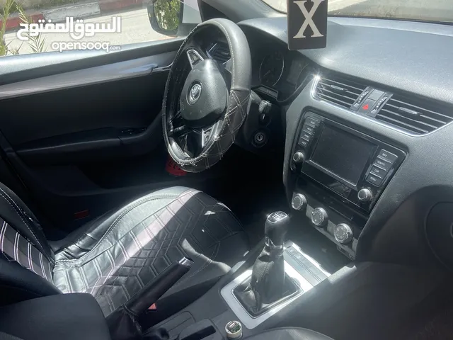 سكودا اوكتافيا 2016