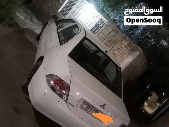 2011 ميتسوبيشي لانسر GLX