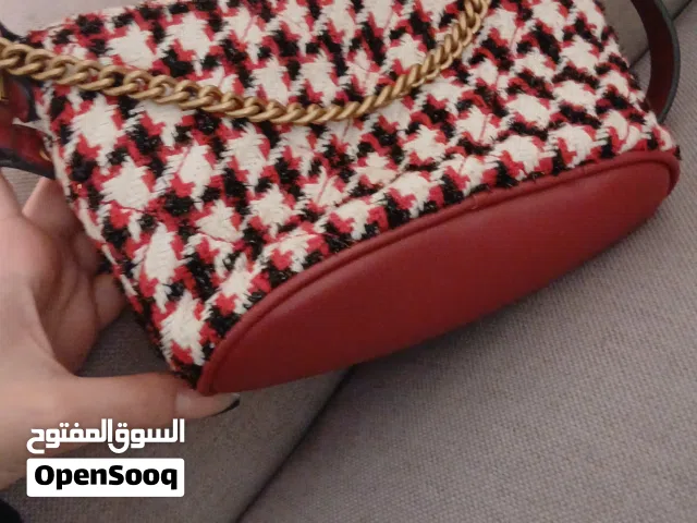 حقيبة يد استعمال بسيط