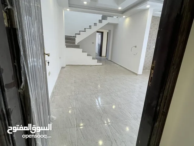 180 m2 5 Bedrooms Apartments for Sale in Irbid Al Hay Al Sharqy