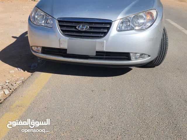 Used Hyundai Avante in Yafran