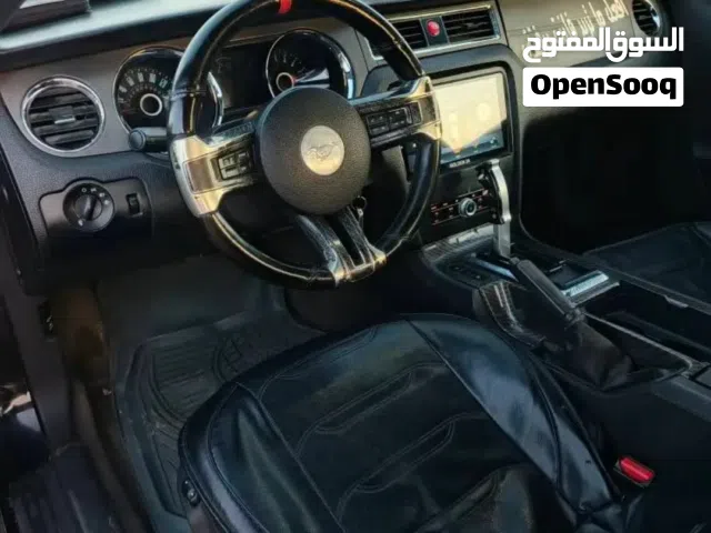 2014 فورد موستانج Standard V6