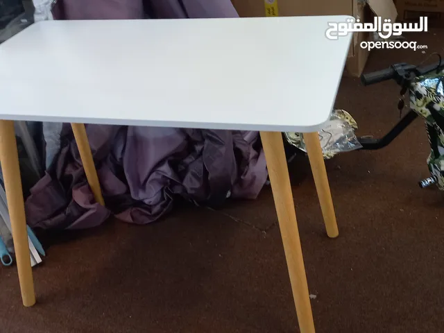 table new cash on delivery available