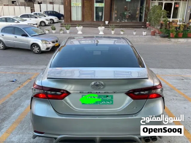 2022 تويوتا كامري SE