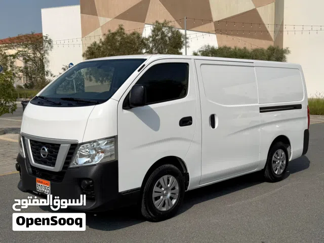 2022 Nissan Urvan