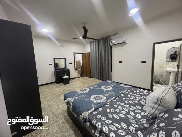 75 m2 1 Bedroom Apartments for Rent in Baghdad Falastin St
