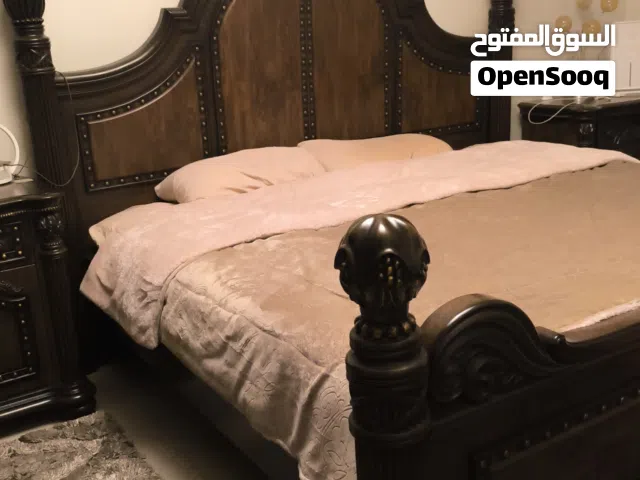 غرفة نوم رئيسية للبيع