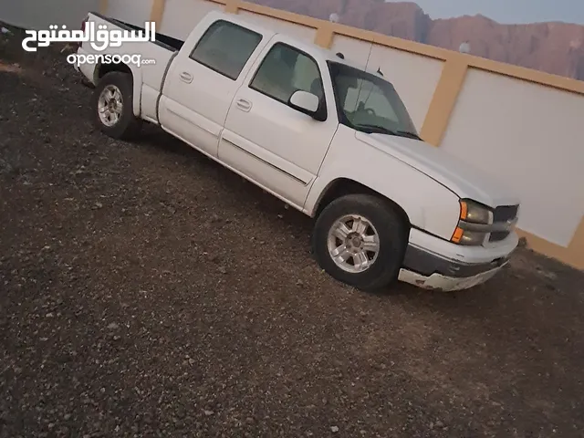سلفرادو ملغي للبيع 2004
