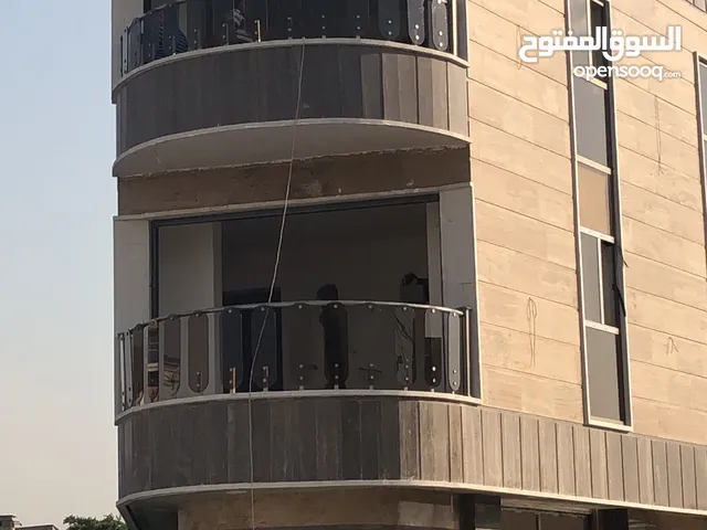 بناية تجارية للايجار
