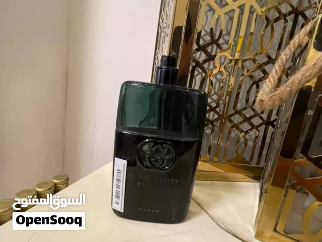 علبه عطر Gucci guilty العلبه ميه بالميه اصليه من افخم و اندر العطور و العلبه ممكن اعاده تعبئتها