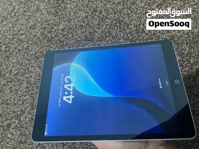 Apple iPad 64 GB in Tripoli
