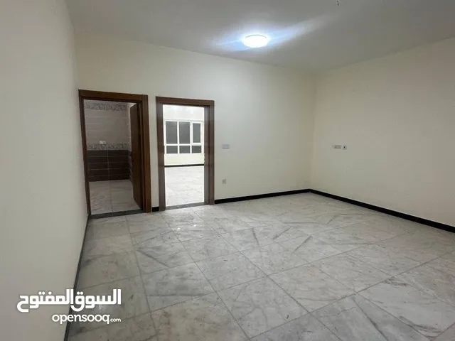 دار سكني للايجار في مجمع الامال السكني