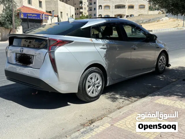 2018 تويوتا بريوس Limited