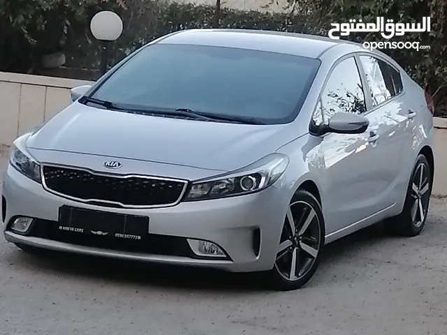 كيا K3  / ماتور 1600 /  ديزل / موديل 2017 اصل كوري /  فحص نخب / الأكثر طلبا