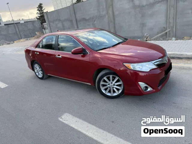 تويوتا كامري 2012 استيراد أمريكي - نظافة تامة ولون مميز