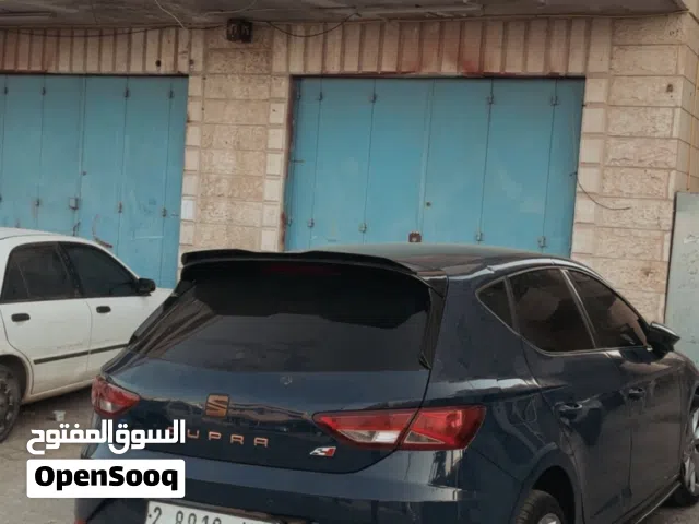 2017 سيات ليون Standard