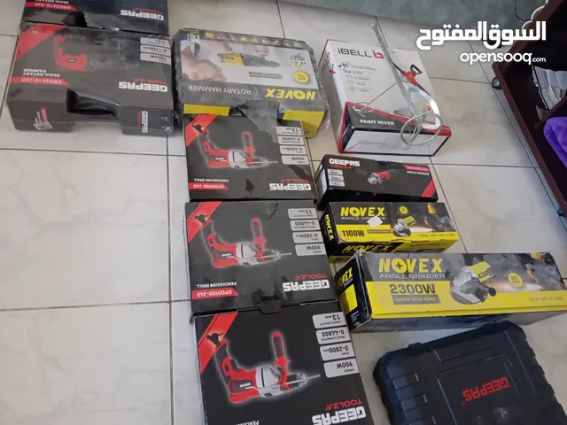 معدات مقاولات
