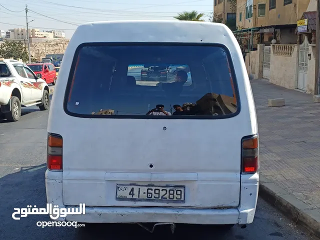 Used Mitsubishi Van in Amman