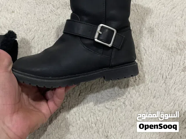 حذاء بناتي مستعمل من M & S مقاس 12.5