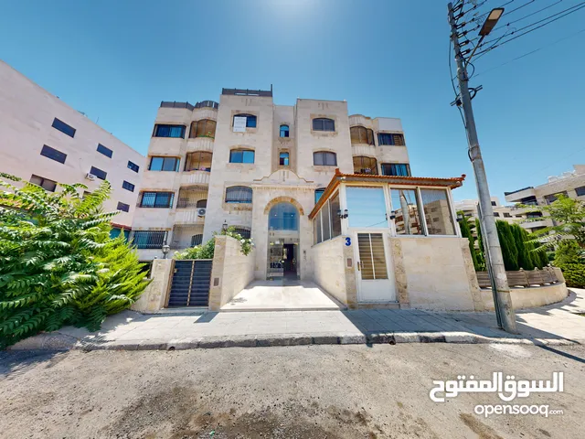 شقة طابق ثالث 4 غرف نوم (2 ماستر) قرب كلية لومينوس وطريق المطار للبيع من المالك