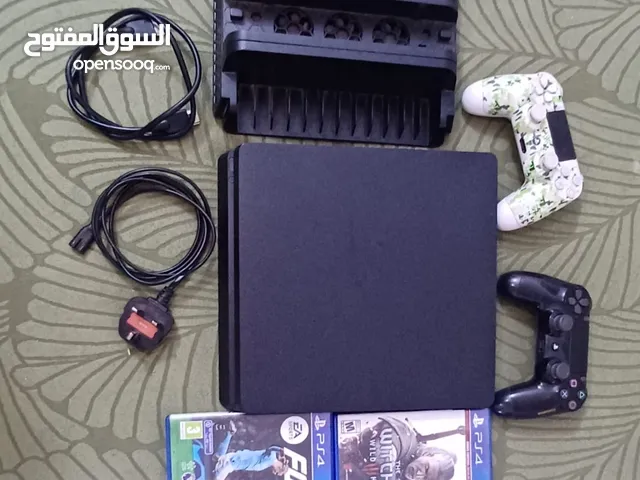 بلايستيشن 4 غير مفتوح للبيع